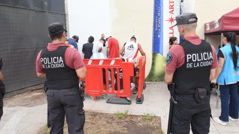 El gobierno porteño busca endurecer las penas de los trapitos.