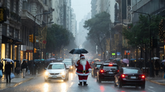 Se esperan chaparrones para el 24 de diciembre. Se esperan chaparrones para el 24 de diciembre.