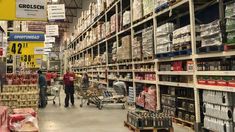 La estabilidad del dólar oficial fue determinante. La estabilidad del dólar oficial fue determinante.