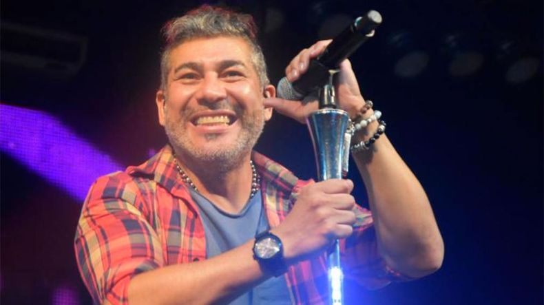 Javier "La Pepa" Brizuela hoy se desempeña como solista, tras muchos años como líder de la banda La Barra. 