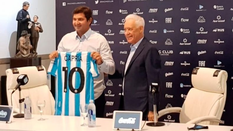 Rubén Capria seguirá en la mesa chica de Racing.