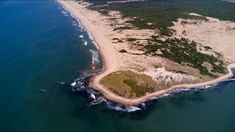 Este espacio natural también guarda una importante riqueza histórica y arqueológica. Este espacio natural también guarda una importante riqueza histórica y arqueológica.