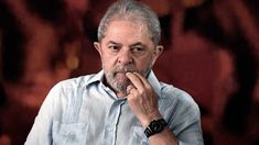 Lula lidera ampliamente las encuestas para las elecciones presidenciales del 2 de octubre. Lula lidera ampliamente las encuestas para las elecciones presidenciales del 2 de octubre.