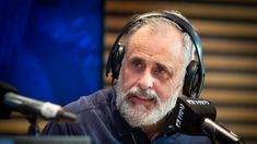 Jorge Rial conduce Argenzuela en Radio 10. Jorge Rial conduce Argenzuela en Radio 10.