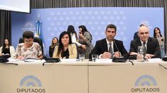 Dictamen a favor del Juicio por jurado. Dictamen a favor del Juicio por jurado.