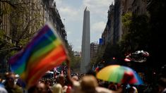Un millón y medio de personas participaron en 2023 de la Marcha del Orgullo en Buenos Aires. Un millón y medio de personas participaron en 2023 de la Marcha del Orgullo en Buenos Aires.