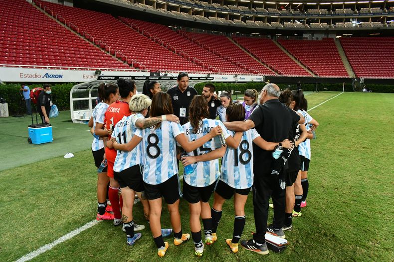 La Selección argentina femenina jugará dos partidos amistosos con el seleccionado de Ecuador a fines de noviembre.