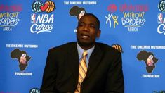 El expívot jugó en la NBA entre 1991 y 2009. El expívot jugó en la NBA entre 1991 y 2009.