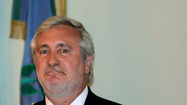 Julio Conte Grand.