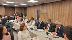 Franco Bartolacci, rector de la Universidad Nacinoal de Rosario y vicepresidente del Consejo Interuniversitario Nacional (CIN), presentó el el proyecto de Ley de Financiamiento Universitario en la Cámara de Diputados.