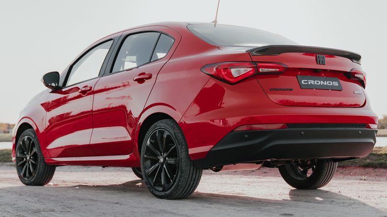 Lanzan una versión deportiva del Fiat Cronos: cuándo sale a la venta y cuánto sale