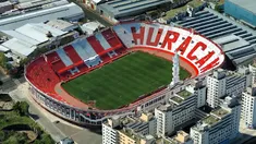 Malas noticias para Huracán: por inhibición de la FIFA no podrá realizar fichajes hasta cancelar su deuda Malas noticias para Huracán: por inhibición de la FIFA no podrá realizar fichajes hasta cancelar su deuda