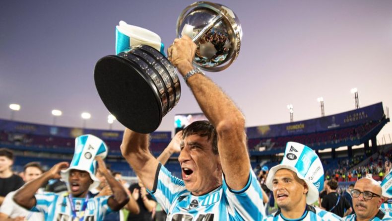 La Copa Sudamericana 2024, el gran golpe de Costas en Racing.