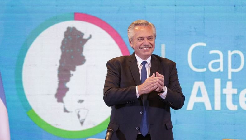 Alberto Fernández encabeza la capacitación de la Ley Yolanda para funcionarios públicos&nbsp;
