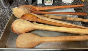 Cómo limpiar las cucharas de madera