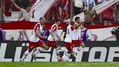 Huracán le ganó a San Lorenzo. Huracán le ganó a San Lorenzo.