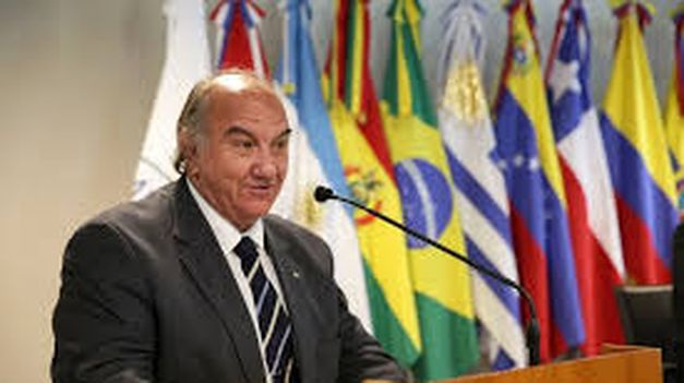 Alberto Baños.