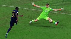 Según un estudio de dos universidades irlandesas, los arqueros de fútbol pueden procesar estímulos con mayor rapidez. Según un estudio de dos universidades irlandesas, los arqueros de fútbol pueden procesar estímulos con mayor rapidez.