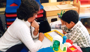 El entrenamiento conductual de los padres mejora la actitud y el estrés de los progenitores y de los niños.