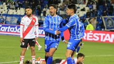 River enfrenta a Godoy Cruz en Mendoza. River enfrenta a Godoy Cruz en Mendoza.