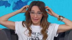 Vero Lozano sorprendió a los televidentes tras sacarse la peluca. Vero Lozano sorprendió a los televidentes tras sacarse la peluca.