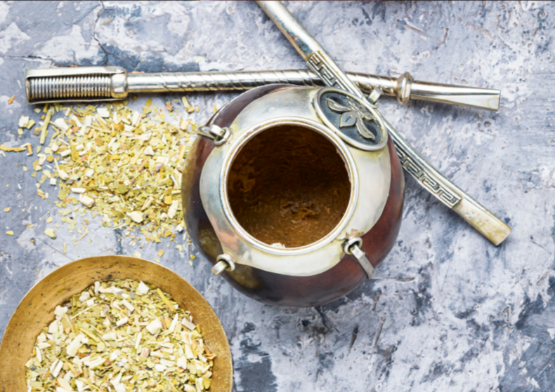 Se lanzó la primera diplomatura universitaria en Sommelier de Yerba Mate.