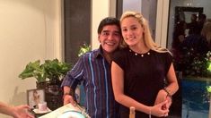 El millonario compromiso de Maradona y Rocío Oliva que terminó en escándalo El millonario compromiso de Maradona y Rocío Oliva que terminó en escándalo