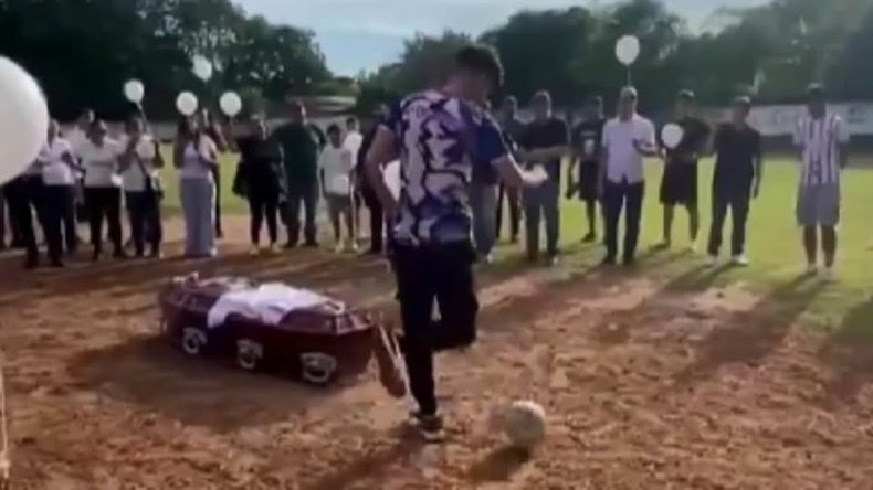Zaracho fue despedido por sus familiares
