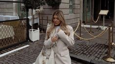 La respuesta de la influencer que aseguró que solo acepta una cita si paga el hombre. La respuesta de la influencer que aseguró que solo acepta una cita si paga el hombre.