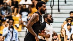 El jugador de la NBA Kyrie Irving fue suspendido por recomendar una película antisemita. El jugador de la NBA Kyrie Irving fue suspendido por recomendar una película antisemita.