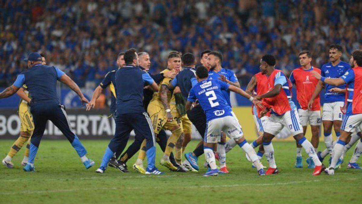 Se filtró el informe del árbitro Ostojich tras el partido contra Cruzeiro: ¿Hay sanciones para Boca?