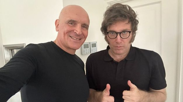 Milei respaldó a Espert y cruzó a Kicillof: El avance vía impositivo es una expropiación.