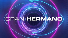 Echaron a una participante de Gran Hermano Brasil por pegarle a un compañero mientras dormía Echaron a una participante de Gran Hermano Brasil por pegarle a un compañero mientras dormía