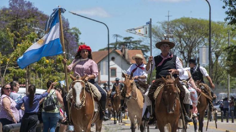 El desfile que abrió su inscripción que se festejará en el sur de la Argentina. (Imagen Ilustrativa)