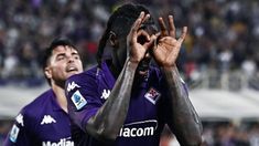 El futbolista y rapero es uno de los goleadores de la Serie A. El futbolista y rapero es uno de los goleadores de la Serie A.