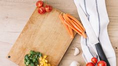 Las arvejas aportan calcio, hierro y vitamina A, esenciales para la salud ósea y cognitiva. Las arvejas aportan calcio, hierro y vitamina A, esenciales para la salud ósea y cognitiva.