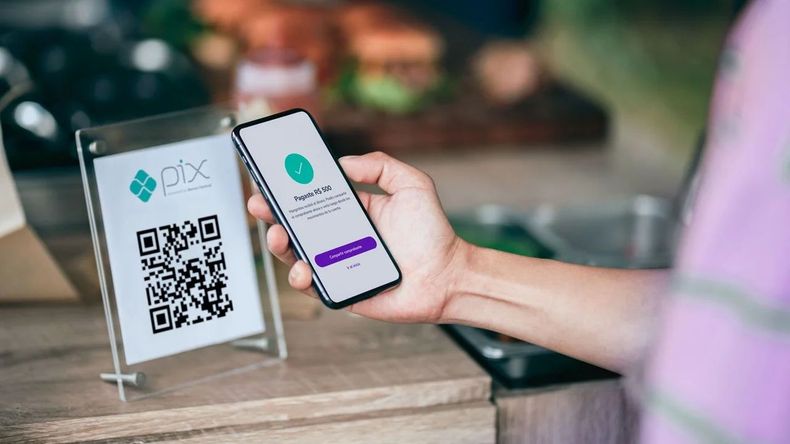 Esta constante afluencia de turistas argentinos impulsó la creación de nuevas herramientas financieras pensadas para simplificar los viajes y los gastos en el país.  