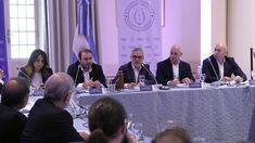 Mario Russo encabezó la junta con los ministros.