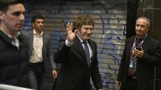 Con el DNU y la Ley Ómnibus, Milei abrió dos frentes complejos.