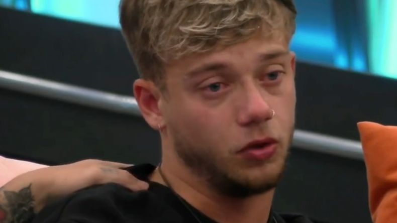 Nacho Castañera expuso a la producción de Gran Hermano 2022.