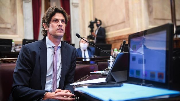 Martín Lousteau, sobre el veto de Milei a las Jubilaciones: El proyecto lo inició la UCR y debería sostener los 2/3