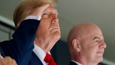 Donald Trump junto al presidente de la FIFA, Gianni Infantino. Donald Trump junto al presidente de la FIFA, Gianni Infantino.