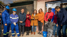 Inauguraron una red cloacal que beneficiará a 15 mil personas en Moreno. Inauguraron una red cloacal que beneficiará a 15 mil personas en Moreno.
