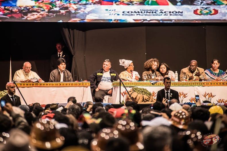 El encuentro del Papa con organizaciones sociales en septiembre de 2015 en la ciudad boliviana de Santa Cruz de la Sierra. 