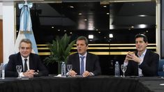 Sergio Massa, Agustín Rossi y Wado de Pedro participaron del encuentro en el Consejo Federal de Inversiones. Sergio Massa, Agustín Rossi y Wado de Pedro participaron del encuentro en el Consejo Federal de Inversiones.