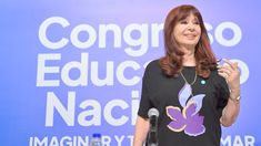 Cristina fue condenada a 6 años de prisión e inhabilitación especial perpetua. Cristina fue condenada a 6 años de prisión e inhabilitación especial perpetua.