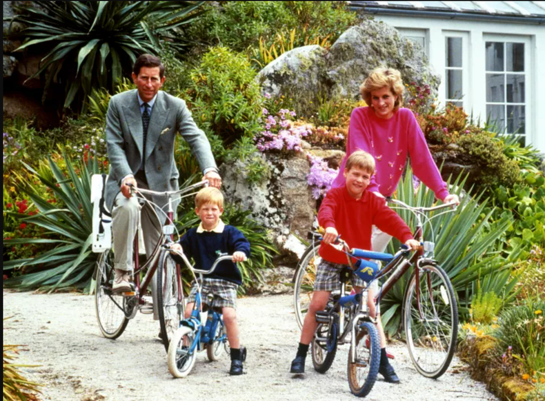 Carlos, Diana, William y Harry