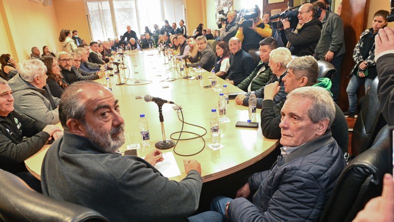 La CGT canceló la reunión que había convocado para este lunes a las 16.