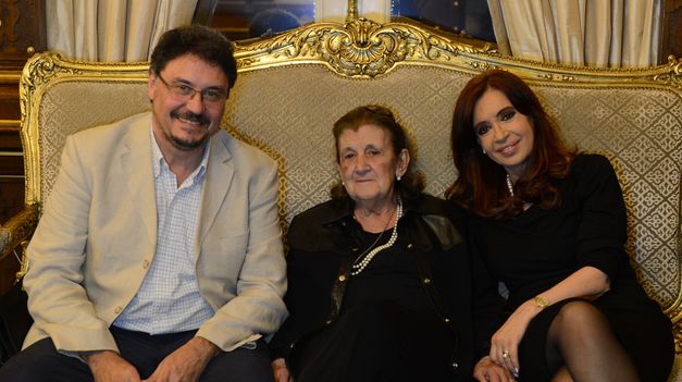 Se enamoró, enfrentó a la dictadura y la Iglesia lo expulsó: la historia del obispo que admira Cristina