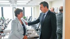 La titular del FMI, Kristalina Georgieva, y Sergio Massa. La titular del FMI, Kristalina Georgieva, y Sergio Massa.